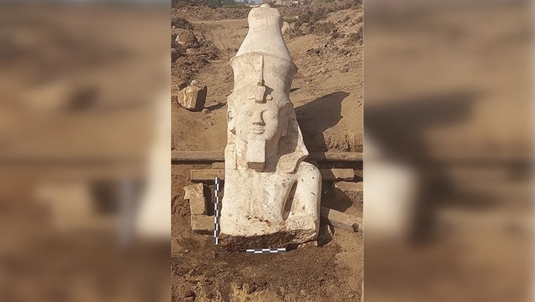 Найденный фрагмент статуи Рамсеса II.