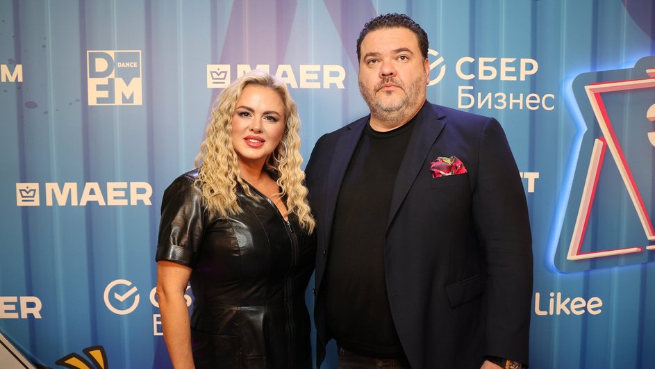 Анна Семенович и Денис Шреер Анна Семенович и Денис Шреер