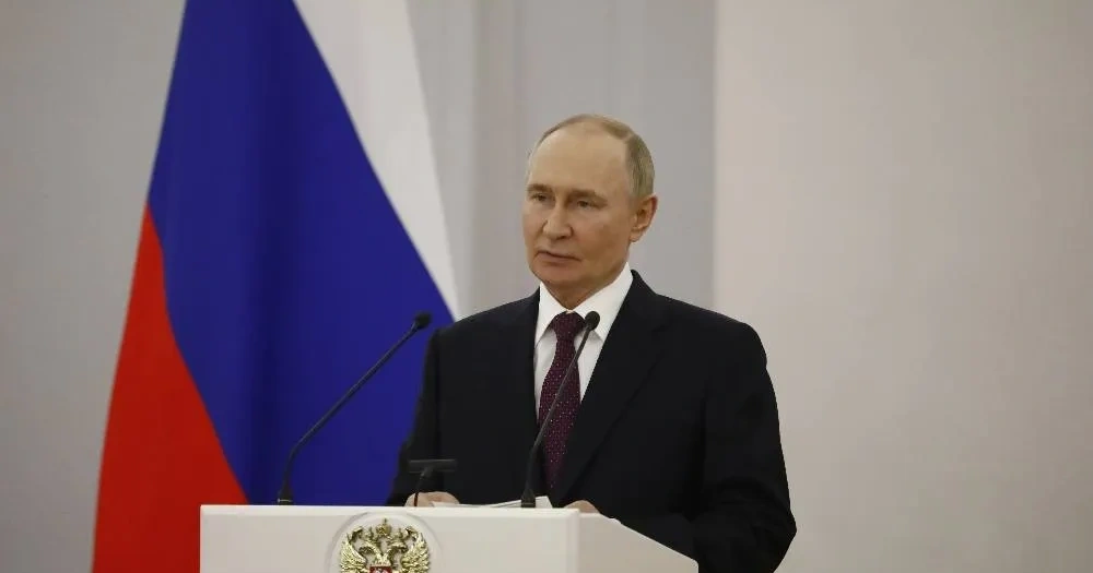 Путин сообщил, когда завершится формирование Московского и Ленинградского военных округов