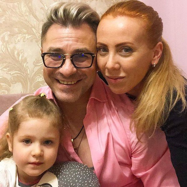 Павел Соколов с женой Викторией Павел Соколов с женой Викторией