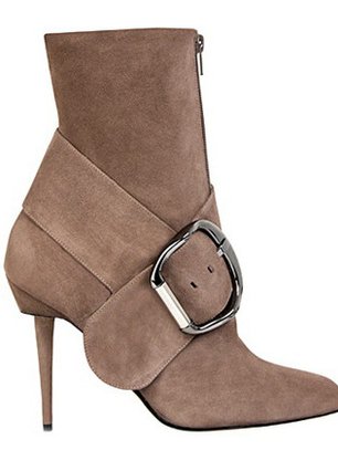 Slide image for gallery: 1509 | Осенняя коллекция обуви Manolo Blahnik