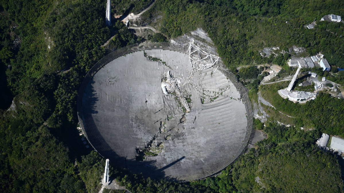 Легендарного «Аресибо» больше нет. В Пуэрто-Рико обрушился 305-метровый  телескоп - Hi-Tech Mail.ru