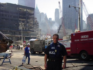 slide image for gallery: 28543 | Лимузины после теракта: появились секретные фото 11 сентября