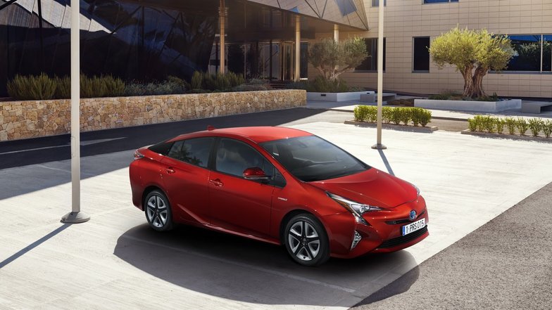slide image for gallery: 17730 | Toyota Prius