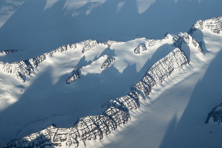 Горы и льды Гренландии. Фото: GRID-Arendal