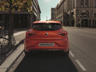 slide image for gallery: 24075 | Renault CLIO