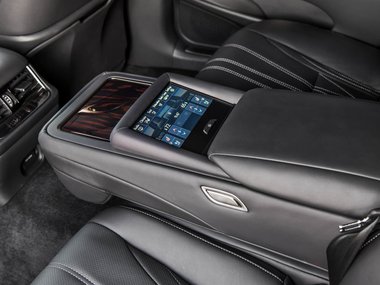 slide image for gallery: 23478 | Lexus LS