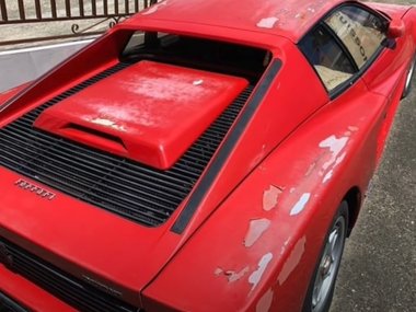 slide image for gallery: 26353 | Ferrari Testarossa