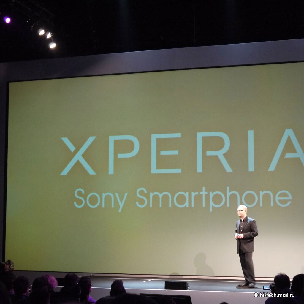 Sony на MWC 2012: очень красивые смартфоны и самый яркий экран - Hi-Tech  Mail.ru