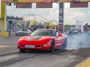 slide image for gallery: 28087 | Russian Weekend Drags 04