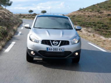 slide image for gallery: 26143 | Nissan Qashqai