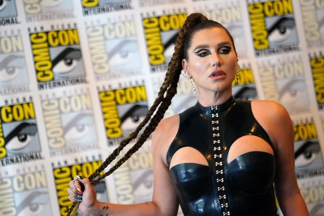 Кеша на фестивале Comic-Con Кеша на фестивале Comic-Con
