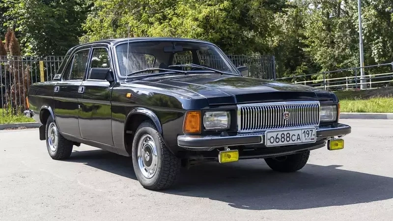 ГАЗ-3102 в свободной продаже появились только в самом конце советской эпохи.