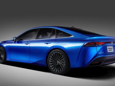 slide image for gallery: 25196 | Toyota Mirai