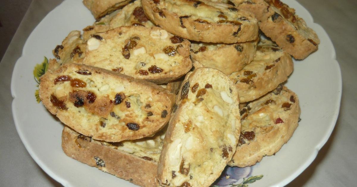 Печенье с грецкими орехами и изюмом рецепт с фото пошагово