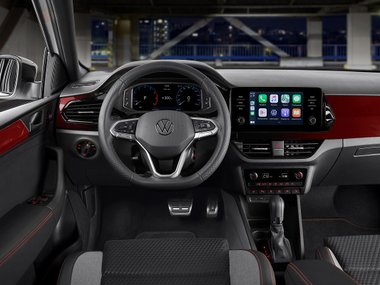 slide image for gallery: 27079 | Volkswagen Polo с пакетом «Спорт»