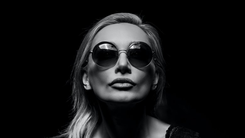 Властная женщина Властная женщина