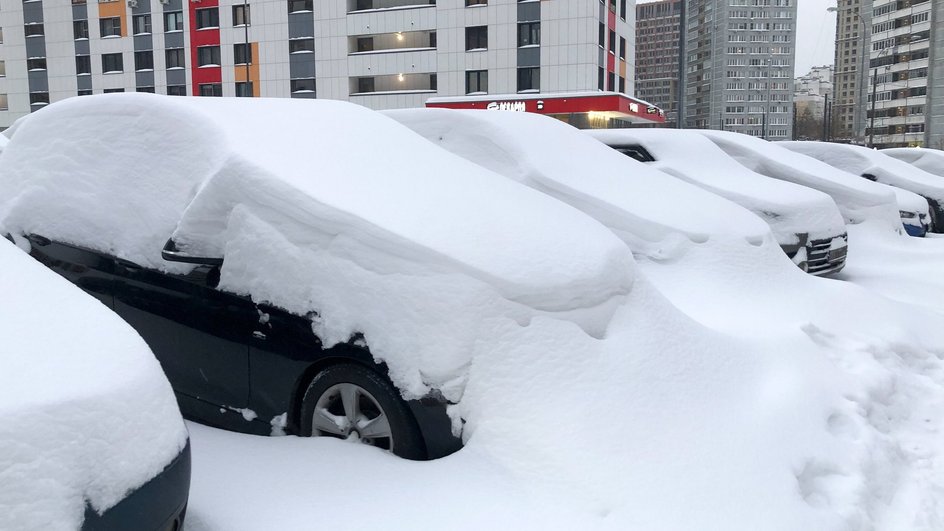 Последствия снегопада в Москве