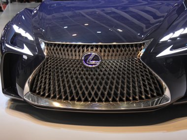 slide image for gallery: 18634 | Lexus LF-FC