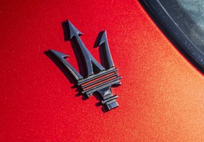 Stellantis может избавиться от Maserati и Alfa Romeo из-за тарифов США