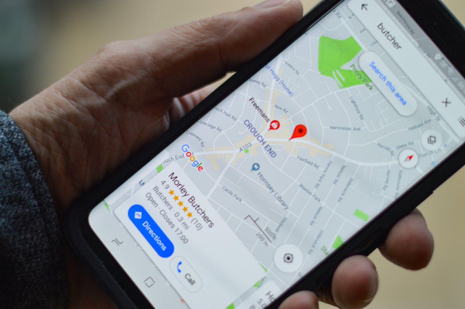 Не доверяйте Google Maps: мошенники подделывают номера телефонов в картах -  Hi-Tech Mail.ru