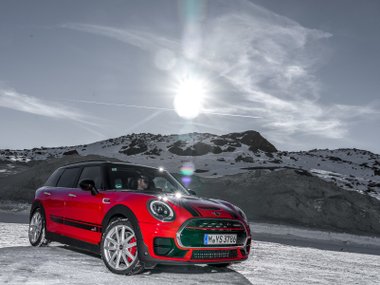 slide image for gallery: 23327 | Mini JCW Clubman