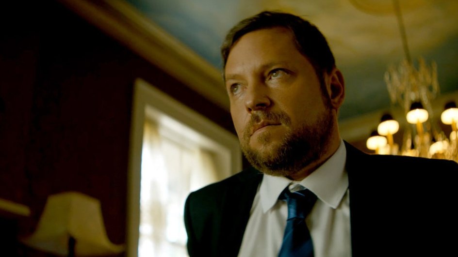 Алекс Винсент в роли Энди Барклая в сериале «Чаки» Алекс Винсент в роли Энди Барклая в сериале «Чаки»