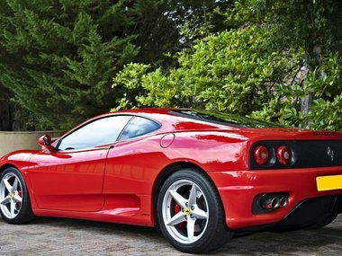 rosso-red-ferrari-360-modena-that-used-to-belong-to-eric-clapton-can-now-be-yours_4.jpeg