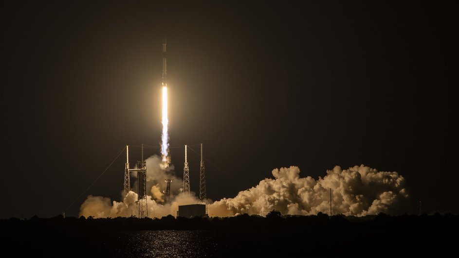 Старт юбилейной 500-й миссии Falcon 9 Старт юбилейной 500-й миссии Falcon 9