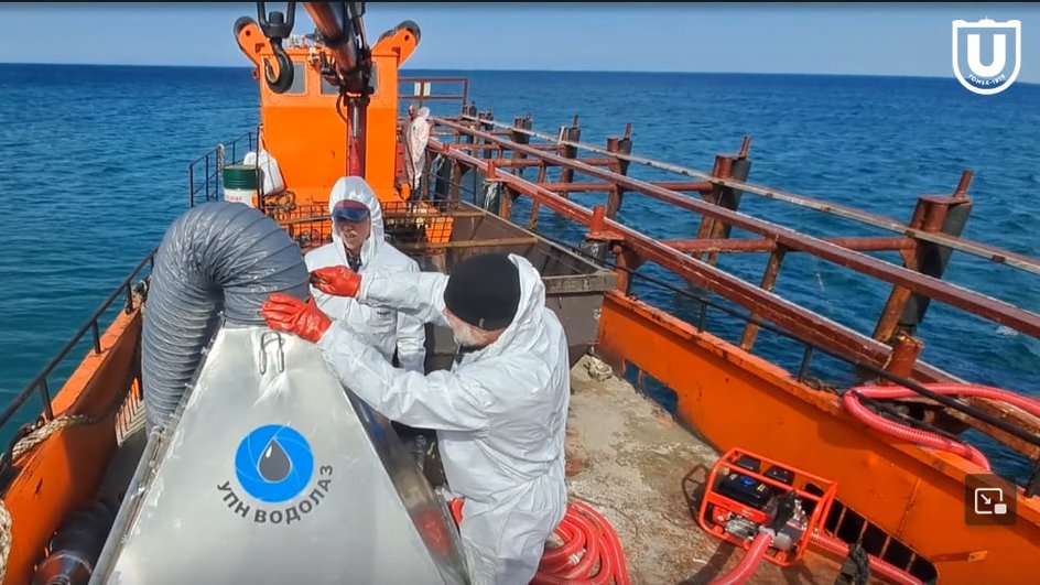 В Анапе прошла апробация опытного устройства для подъема нефти и нефтепродуктов.