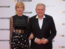 Юрий Стоянов с супругой