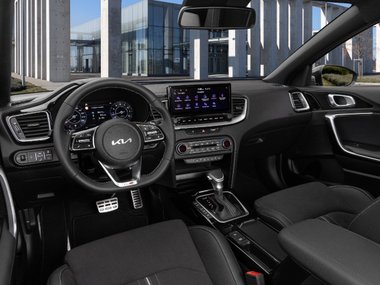 8_interior low.jpeg
