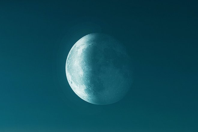 Убывающая луна Убывающая луна