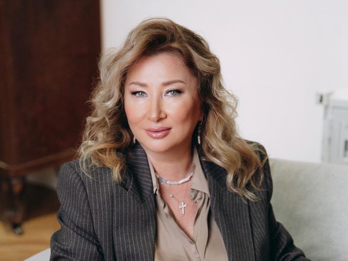 Ксения Тихомирова