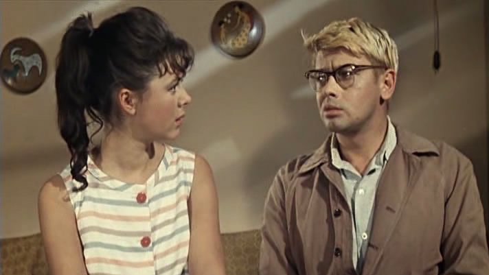 Наталья Селезнева, Александр Демьяненко в фильме «Операция «Ы» и другие приключения Шурика» Наталья Селезнева, Александр Демьяненко в фильме «Операция «Ы» и другие приключения Шурика»