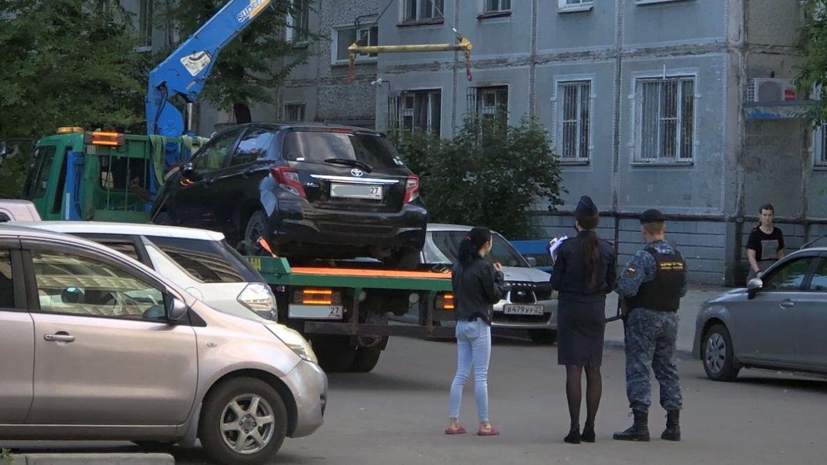 За неправильную парковку хабаровчане платят миллионные штрафы - Новости  Mail.ru