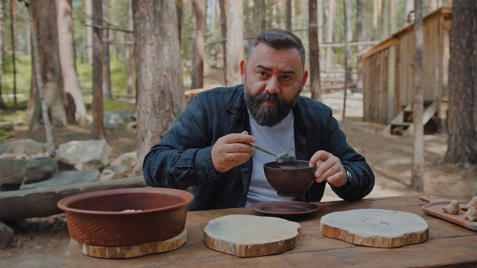 Дмитрий Левицкий в телешоу «Гастротур»