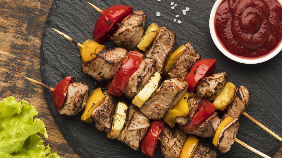 Запеченное вместе с овощами мясо и другие ошибки в приготовлении шашлыка Запеченное вместе с овощами мясо и другие ошибки в приготовлении шашлыка