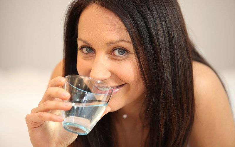 Можно ли похудеть, если пить много воды или только воду?