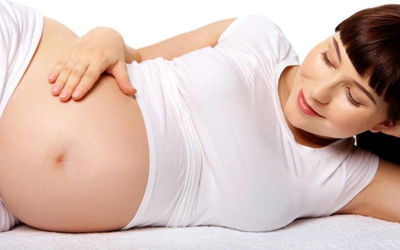 Беременные: медицинские приметы и запреты на стрижки, вязание и шопинг