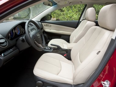 slide image for gallery: 25290 | Mazda6