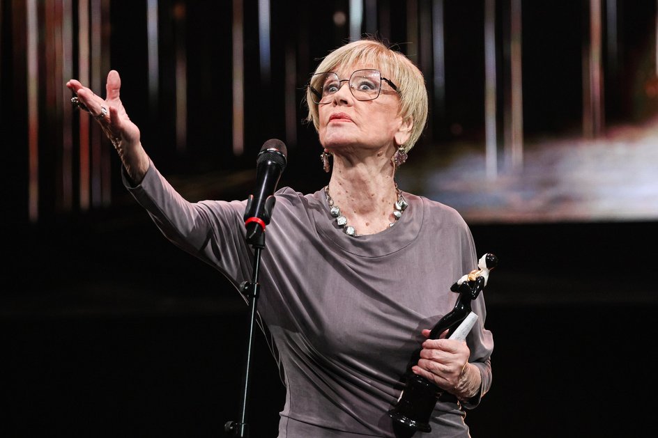 Вера Алентова Вера Алентова