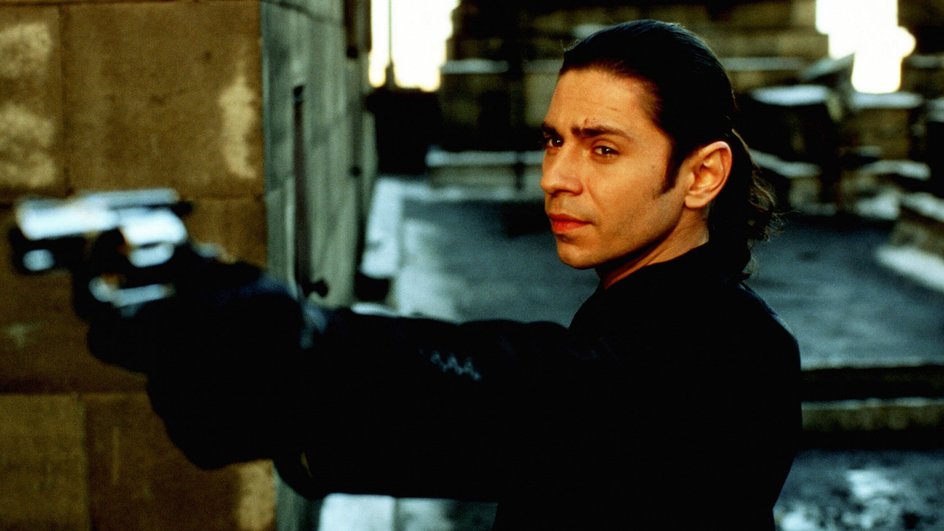 Валерий Николаев в фильме «Святой» (1997) Валерий Николаев в фильме «Святой» (1997)