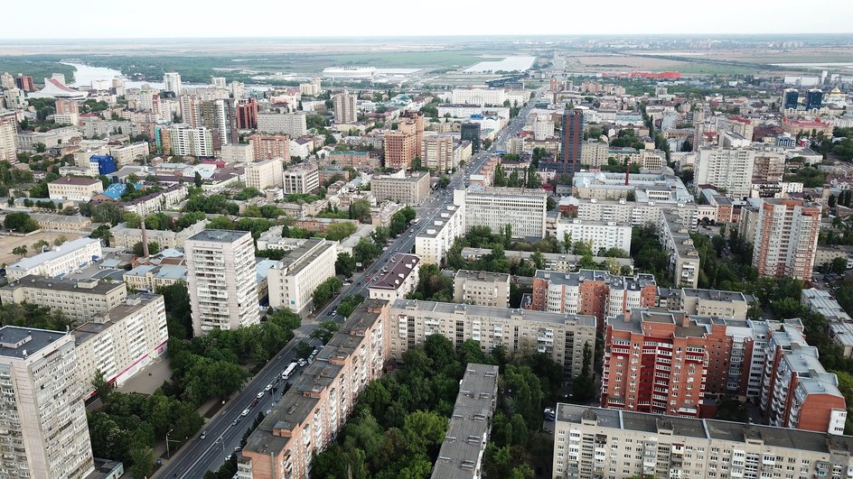Вид на город Ростов-на-Дону с высоты птичьего полета