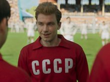 Александр Петров в фильме «Стрельцов» Александр Петров в фильме «Стрельцов»
