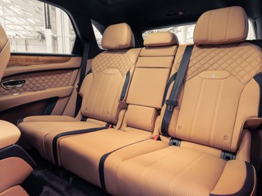 Bentley выпустила Bentayga специально для России