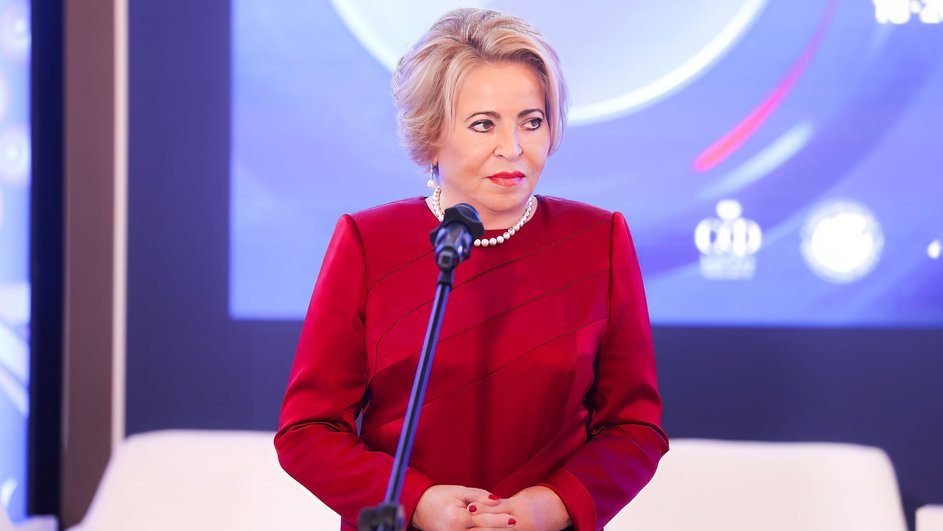 Валентина Матвиенко Валентина Матвиенко