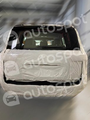 slide image for gallery: 27389 | Toyota Land Cruiser 300