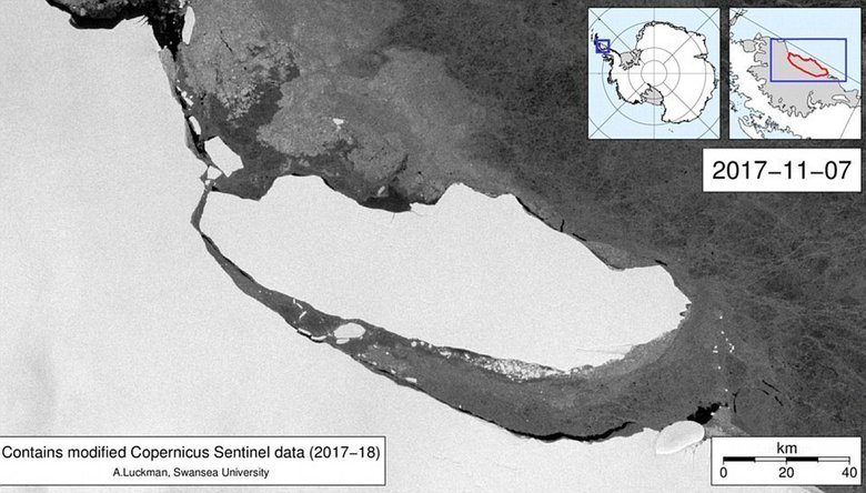 Спутниковый снимок гигантского айсберга A68 сделан в 2017 году, вскоре после того, как он откололся от шельфового ледника Ларсена C.