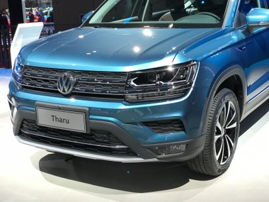 slide image for gallery: 24342 | Volkswagen Tharu